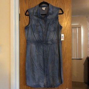 NWT- Button up mini dress